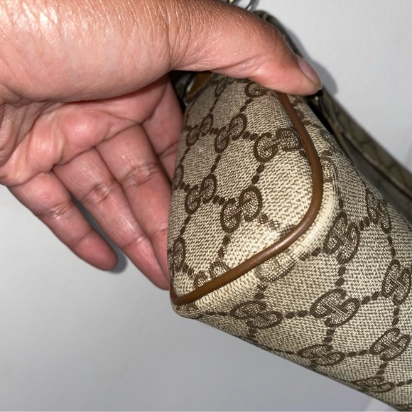 Vintage Gucci Crossbody - Picture 8 of 16